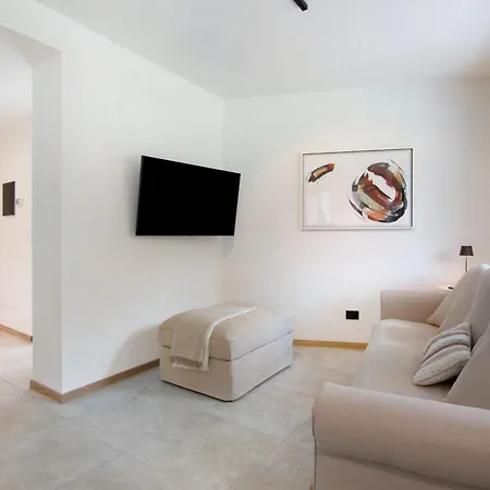 La Del In Giardino * Colico