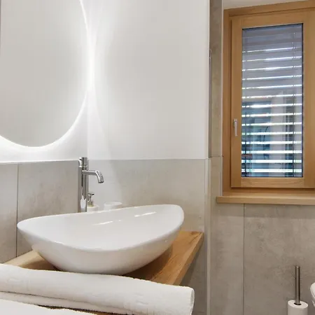 La Del In Giardino Apartment *