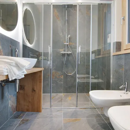 La Del In Giardino Apartment *